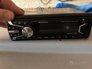 Autoradio frontalino