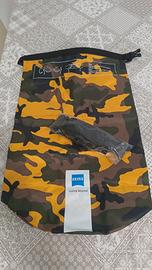 Borsa impermeabile con tracolla in PVC