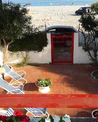 Splendida villa con accesso diretto mare