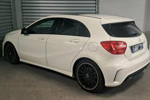 MERCEDES A180D AMG PREMIUM W176 (KM 92000)