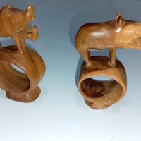 Portatovaglioli in legno