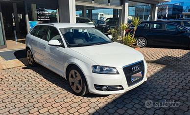 Audi A3 SPB 1.6 TDI 105 CV CR Ambition