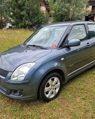 Suzuki Swift 1.3 4x4 5p. GL
