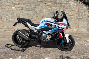 M1000XR 2026