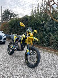 Suzuki Valenti SM racing 2019