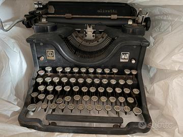 Macchina da scrivere Olivetti M40. 1^serie del1930