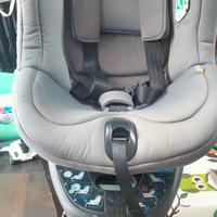 seggiolino per auto 360° marca nado'