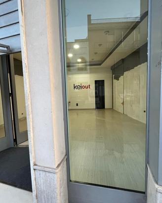 Locale commerciale centro tricase