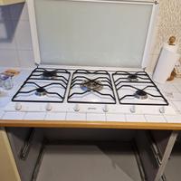 piano cottura Smeg 5 fuochi 