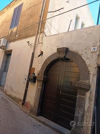 Acireale - Semi-Indipendente a Due Passi dal Duomo