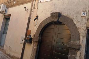 Acireale - Semi-Indipendente a Due Passi dal Duomo