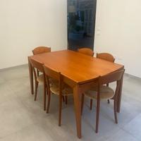 Tavolo estensibile e sedie Calligaris