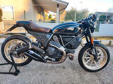 Ducati Scrambler Cafè racer