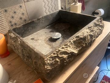 Lavandino da appoggio per mobile bagno