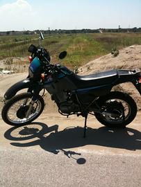 Yamaha XT 600