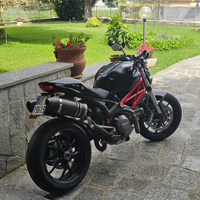 Ducati Monster 796