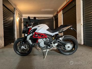 Brutale 800 scarico full titanio e accessori