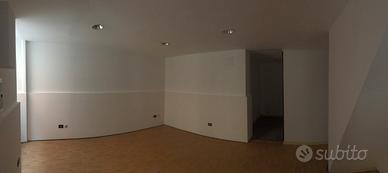 Umbertino. Locale alla strada