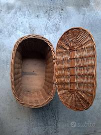 2 cestini intrecciati in legno