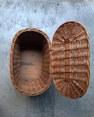 2 cestini intrecciati in legno