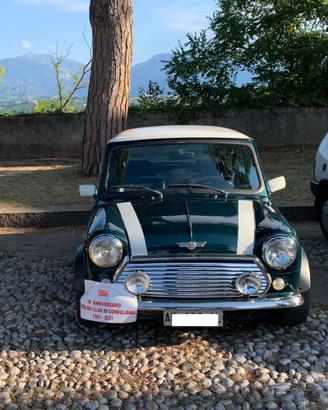 Rover Mini Cooper MK7 1.3cc – 63CV verde inglese