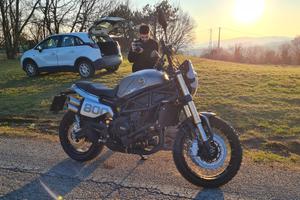 Benelli Leoncino 800 Trail _km.0