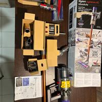 Dyson v10 cyclon mai usata