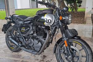 Royal Enfield Hunter 350, gennaio 2024, 24.500 km