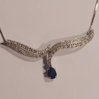 Collana oro con diamanti e zaffiro