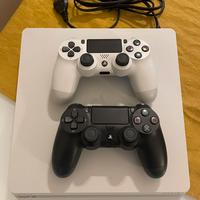 Playstation 4 White 2 Joystick + 2 giochi