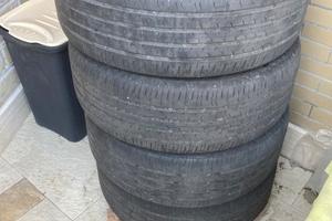 Gomme X suv