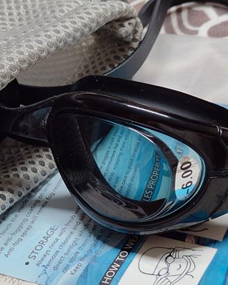 Occhiali da nuoto per miopi