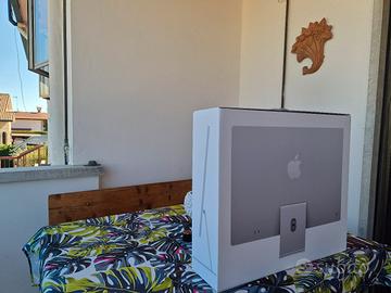 iMac M4 argento (-22% MAI USATO!)