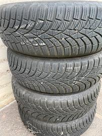 Pneumatici invernali con cerchioni  per Fiat 500