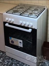Cucina fornello a gas Beko pari al nuovo