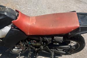 xt600