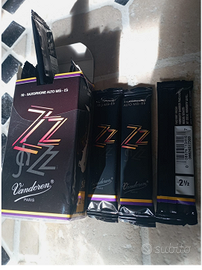 VANDOREN ZZ ANCIA PER SAX CONTRALTO MIb DA 2,5