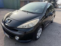 PEUGEOT 207 1.4 8V 75CV 5p.senza nessun lavoro d