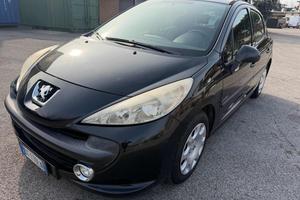 PEUGEOT 207 1.4 8V 75CV 5p.senza nessun lavoro d