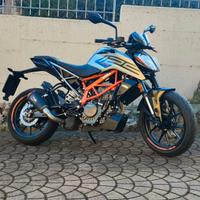 KTM DUKE 125 2023 Austin Racing Limited Edition