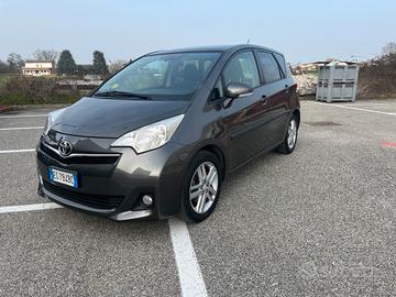 Toyota Verso-S 1.3 MT Active KM CERTIFIFCATI UNICO