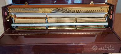 Pianoforte verticale