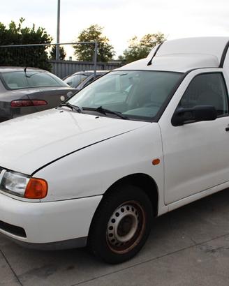 VOLKSWAGEN CADDY 2002