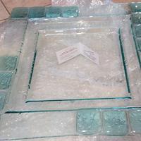 Centro tavola in vetro