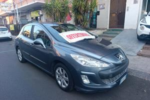 Peugeot 308 pari al nuovo 