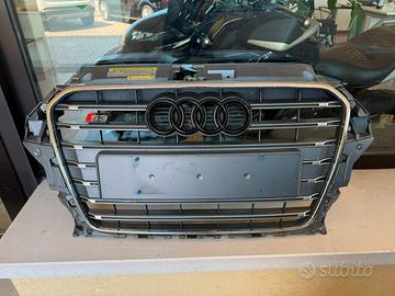 GRIGLIA ANTERIORE AUDI S3