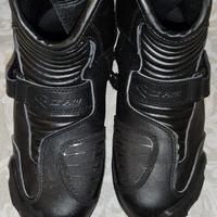 scarpe da moto 42 con protezioni