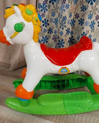 cavallino a dondolo Clementoni 