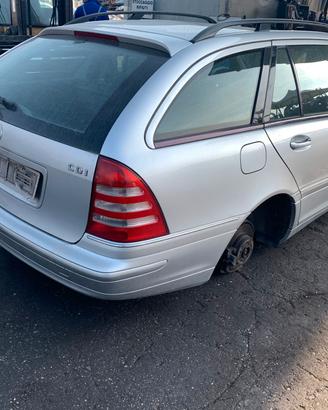 Ricambi Mercedes classe C SW W203 646 2006