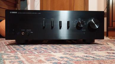 amplificatore integrato 